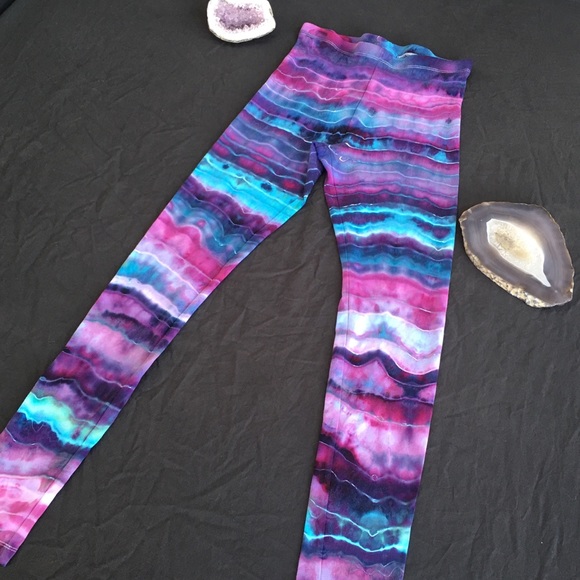 Forever 21 Pants - ✨Hand Dyed Purple Agate Leggings✨
